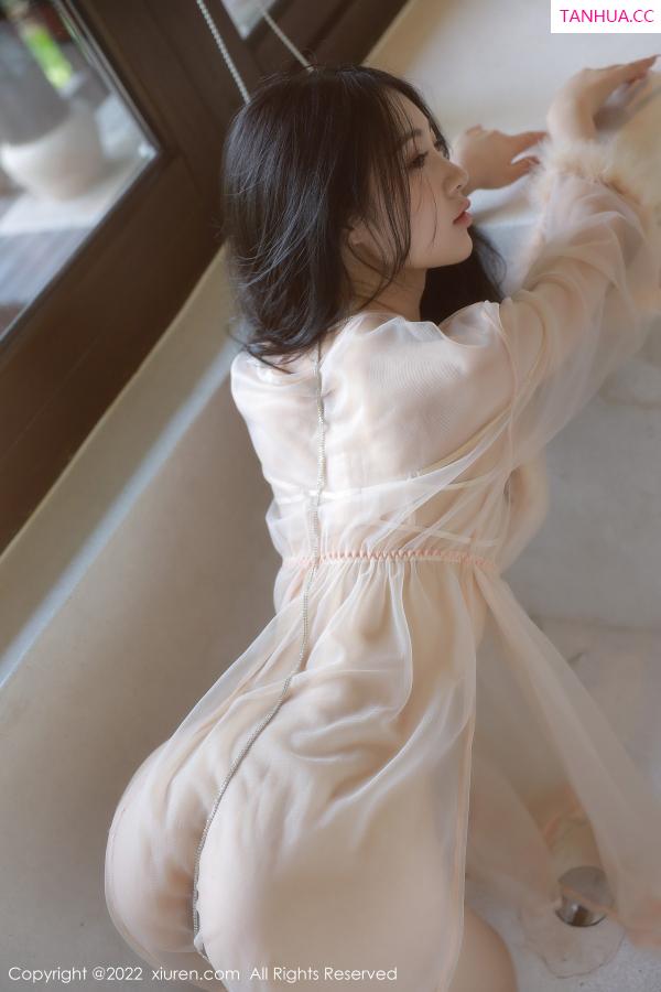 谢晚晚  [XiuRen]高清写真图 2022.11.02 No.5796 谢晚晚 丝袜妩媚第32张图片